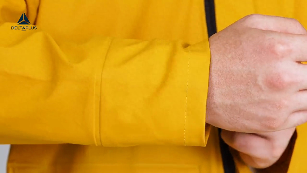 当工装雨衣成为时尚单品 #工装