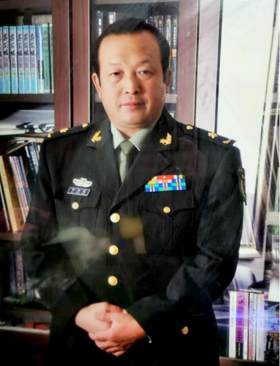 笔墨生辉：著名画家角振通艺术创作