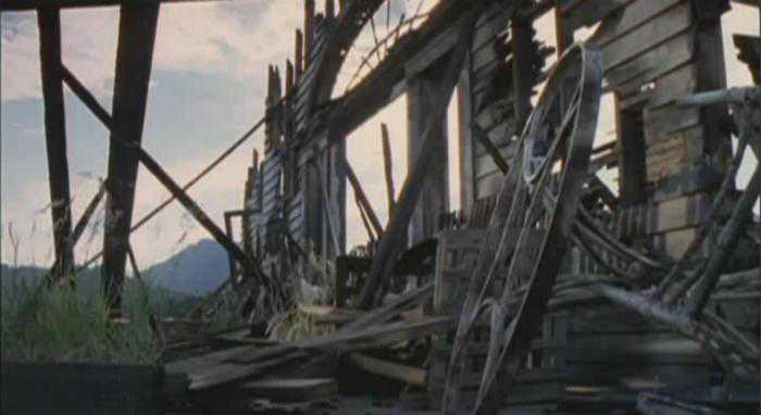 一位委内瑞拉导演的处女作 为什么对准了废弃建筑