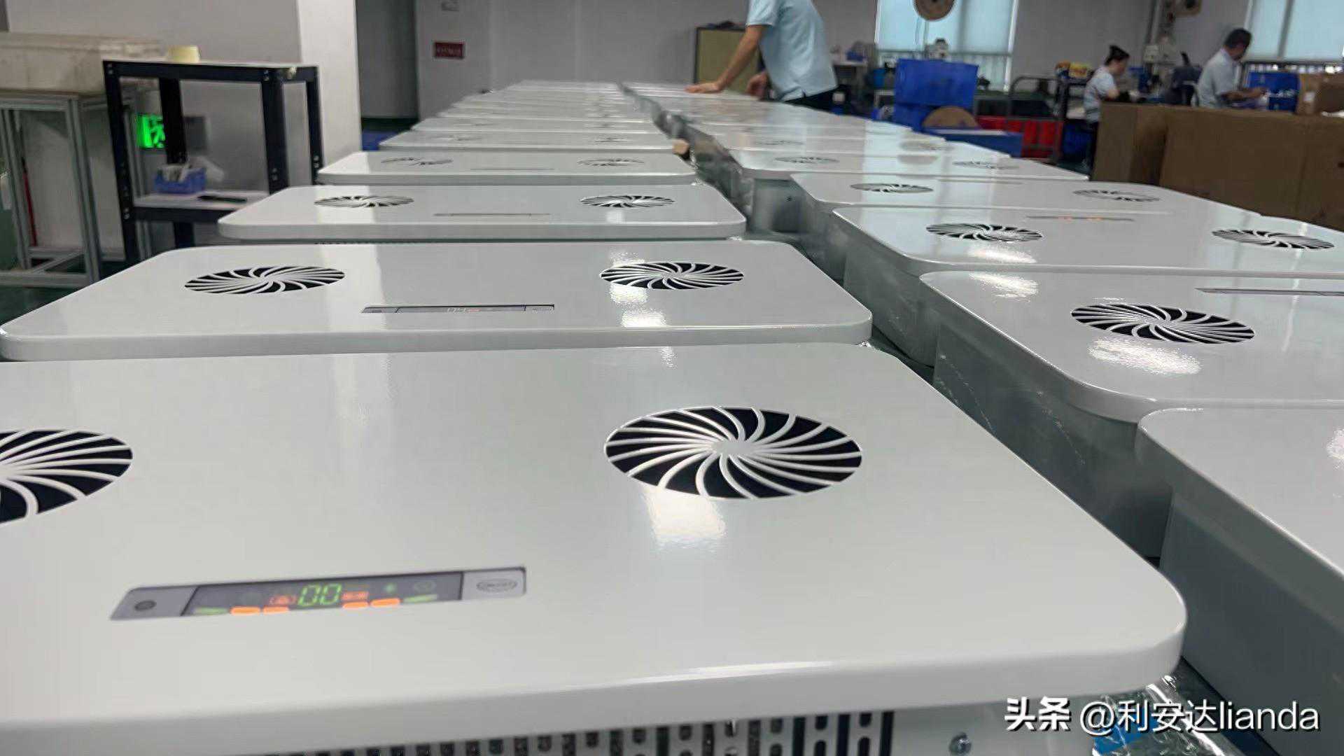 利安达壁挂式臭氧空气消毒机：空气净化的新选择