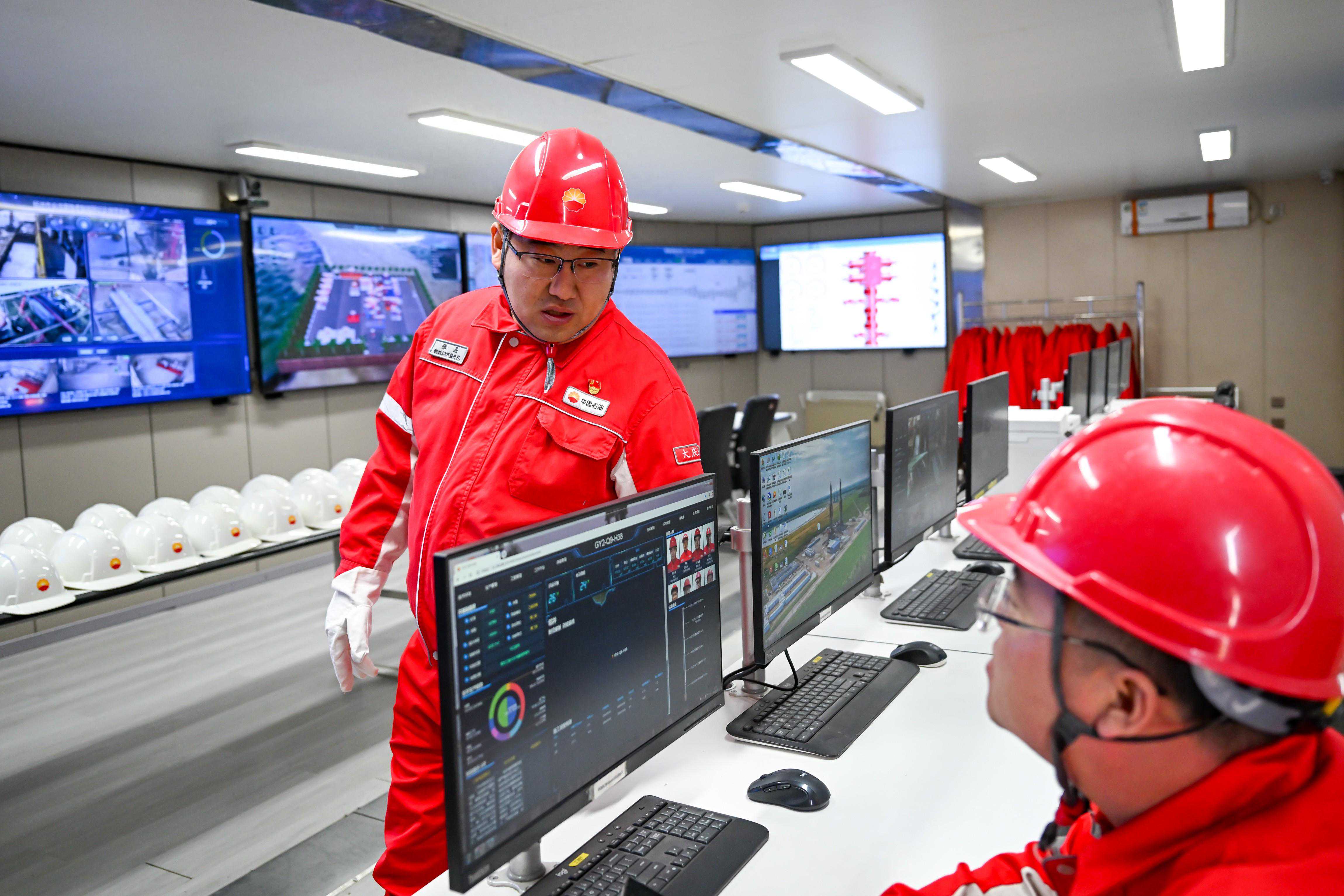 1205钻井队：哪里有油，哪里就是家