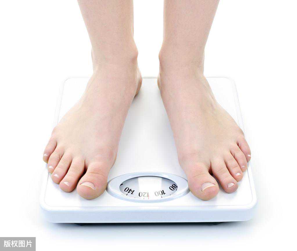 体重秤不准了怎么办？找不到按钮，应该这么调