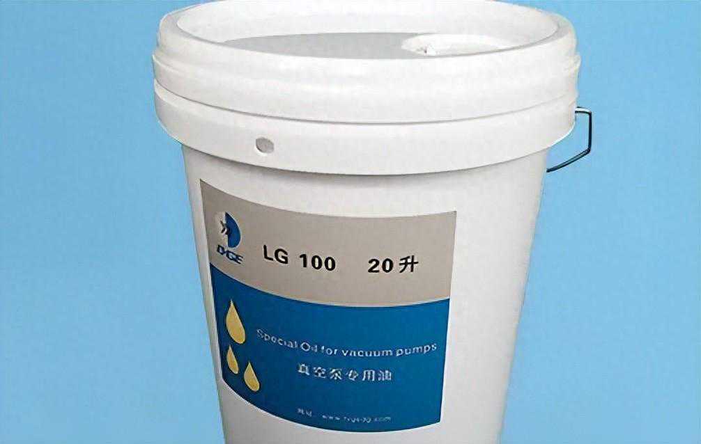 油封式真空泵的泵油使用，都要注意些什么？