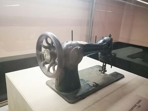 新四军被服厂的缝纫机头