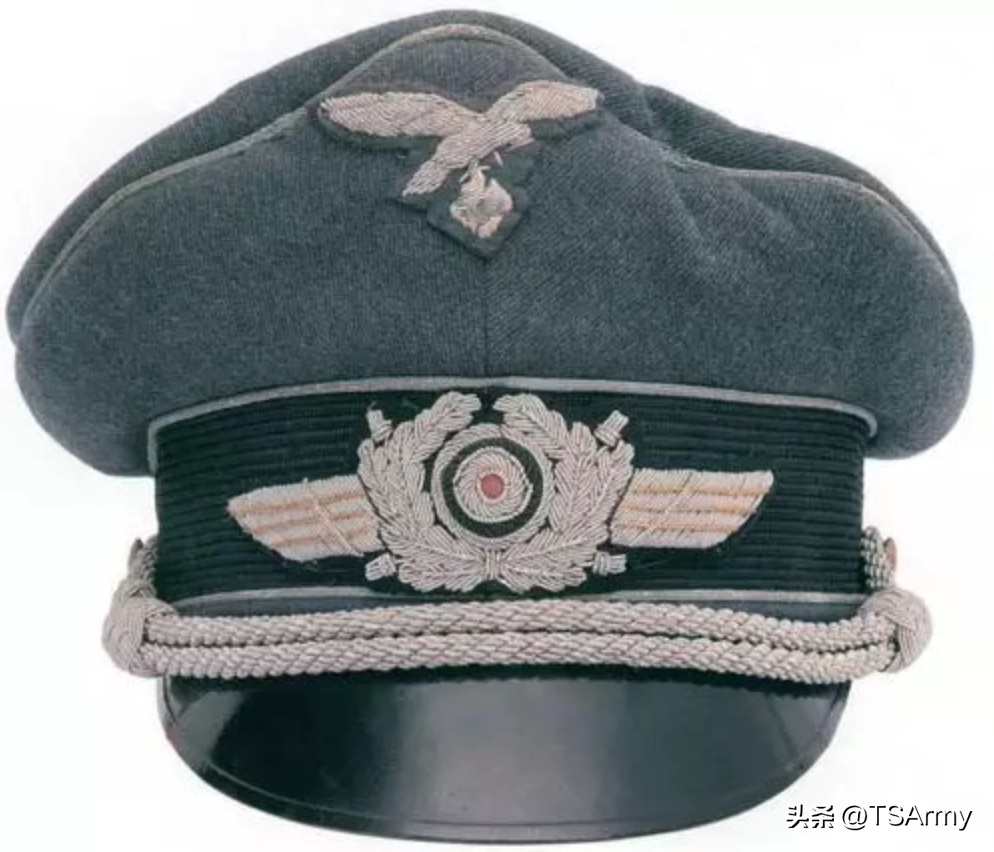 二战德国陆军的十大战斗帽，迷彩款式在当年很前卫