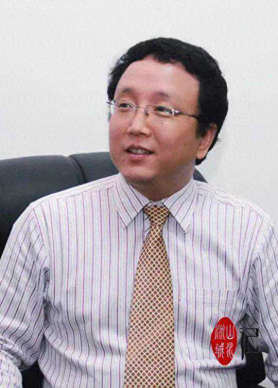 中南大学新院士的两块“金”招牌 ｜ 山水洲城记