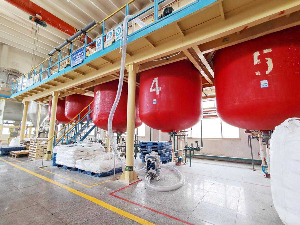 气动粉体输送泵的工作原理是什么？