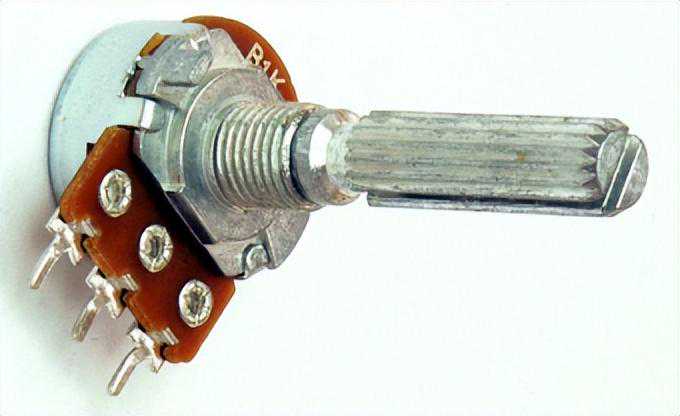 旋转电位器的工作原理及优缺点