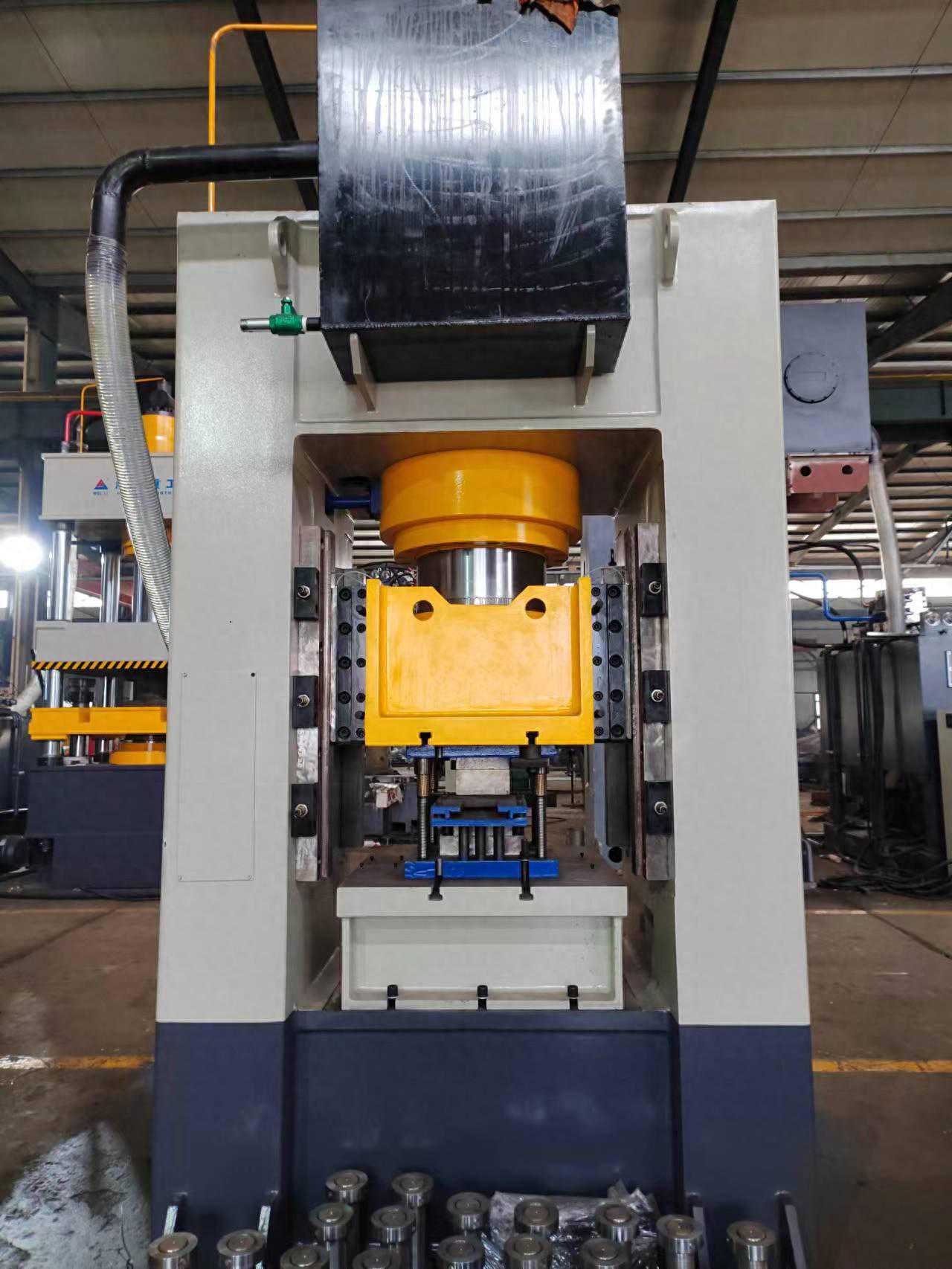 框架式液压冲床（250吨冲床、315吨冲床）