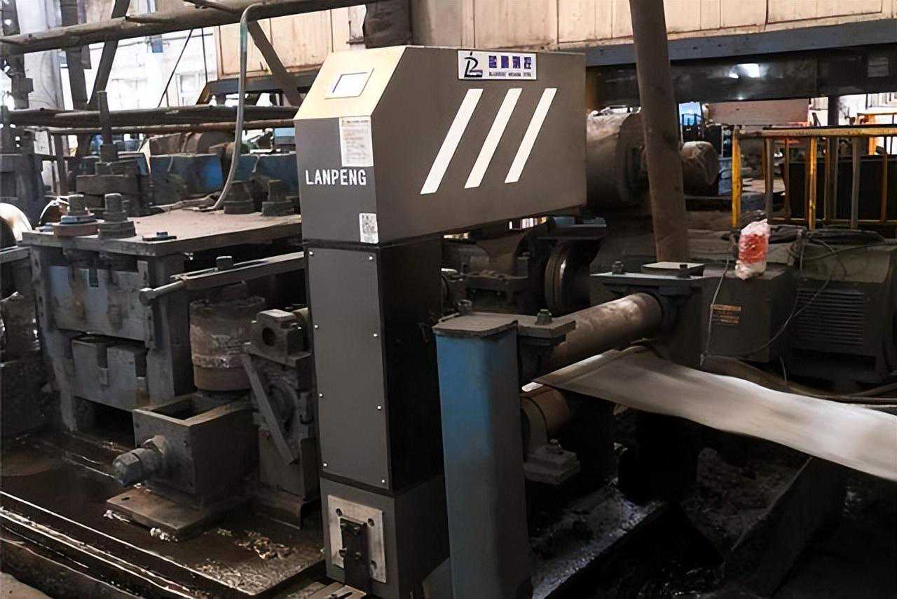 大量程在线测宽仪 5米宽幅板材检测无压力