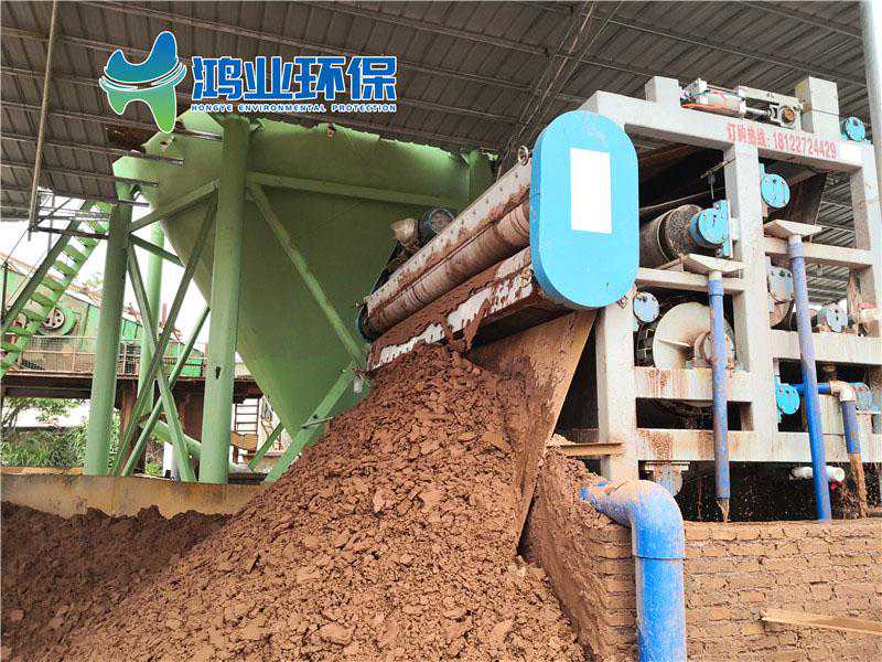 污泥压滤过后的泥饼怎么处理？