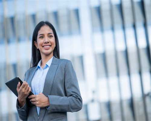 高血压患者秋季注意啥？在家咋正确测血压？